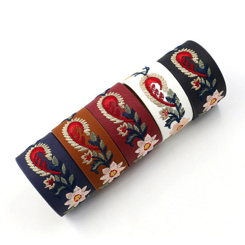 Vintage Bohemian Floral Bracelet