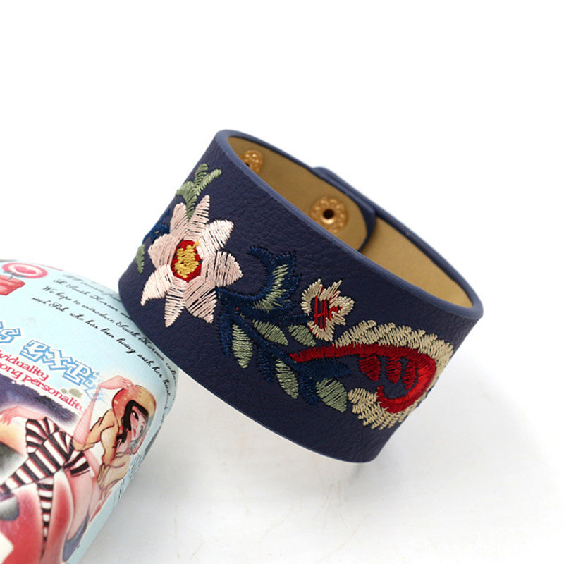Vintage Bohemian Floral Bracelet