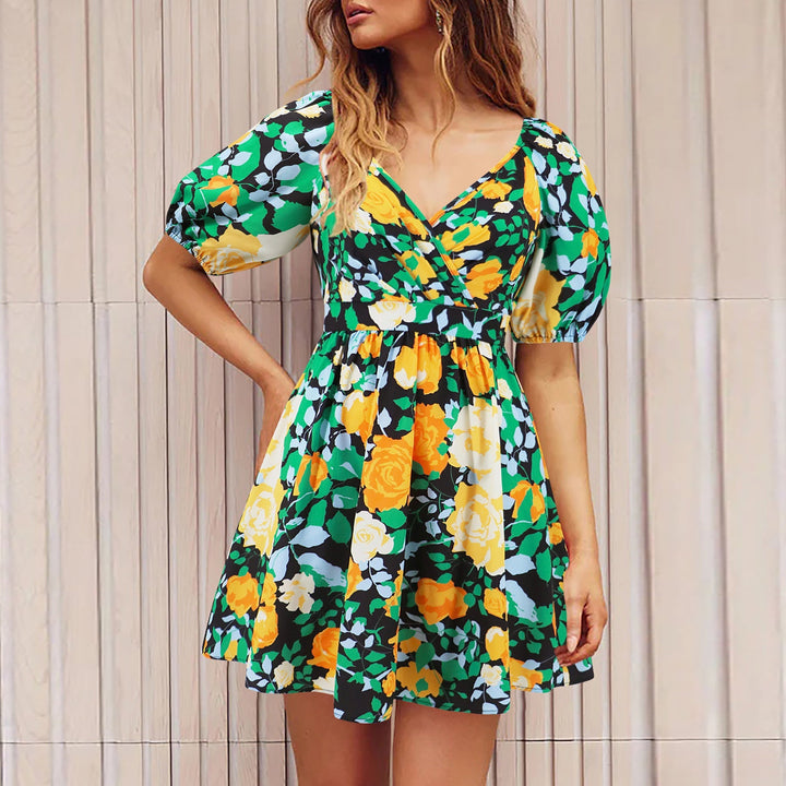 Val - Floral Printed Dress with V-Neck