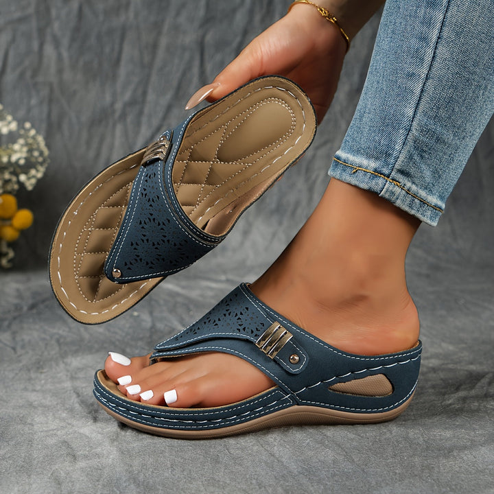 Platform wedge flip-flops adorned with pearls for women Montarello