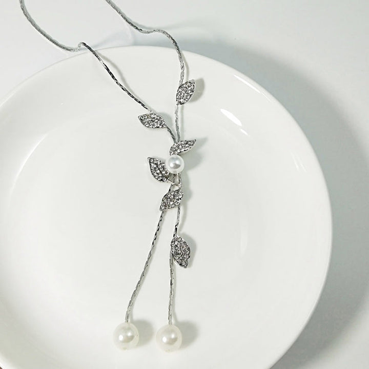 Vintage Leaf Necklace