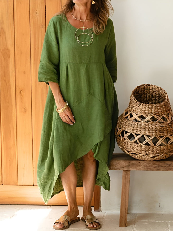Aiva Retro and Cozy Autumn Dress - Elena Harper