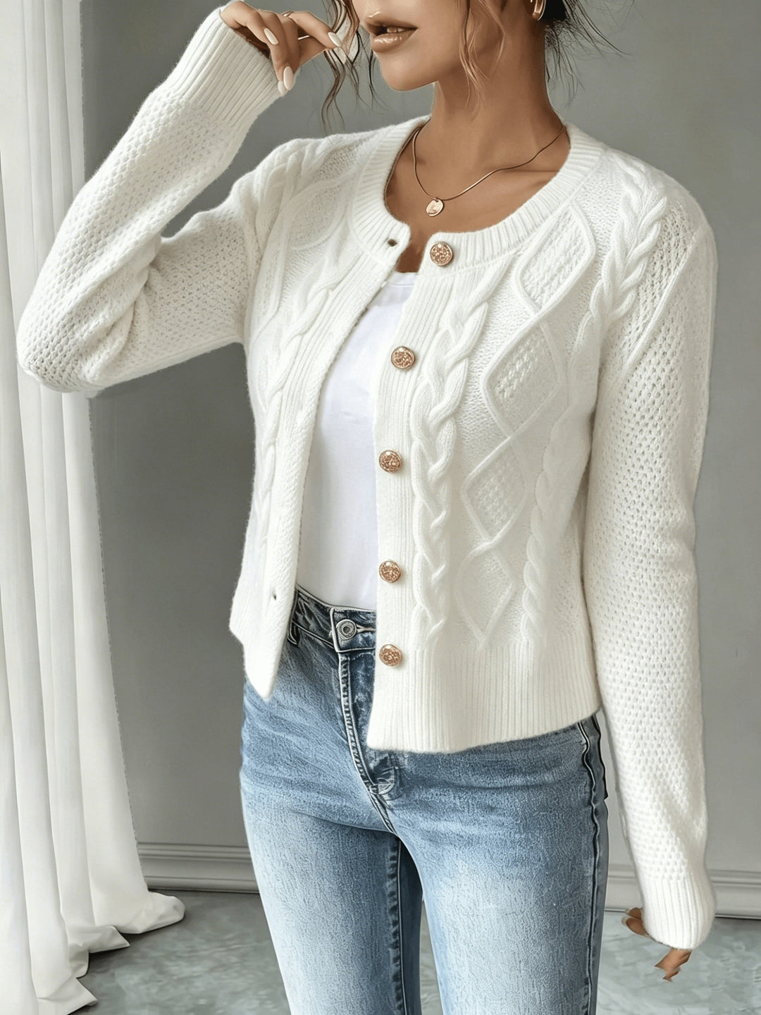 Isabelle - Elegant Twisted Knit Cardigan with Round Neck