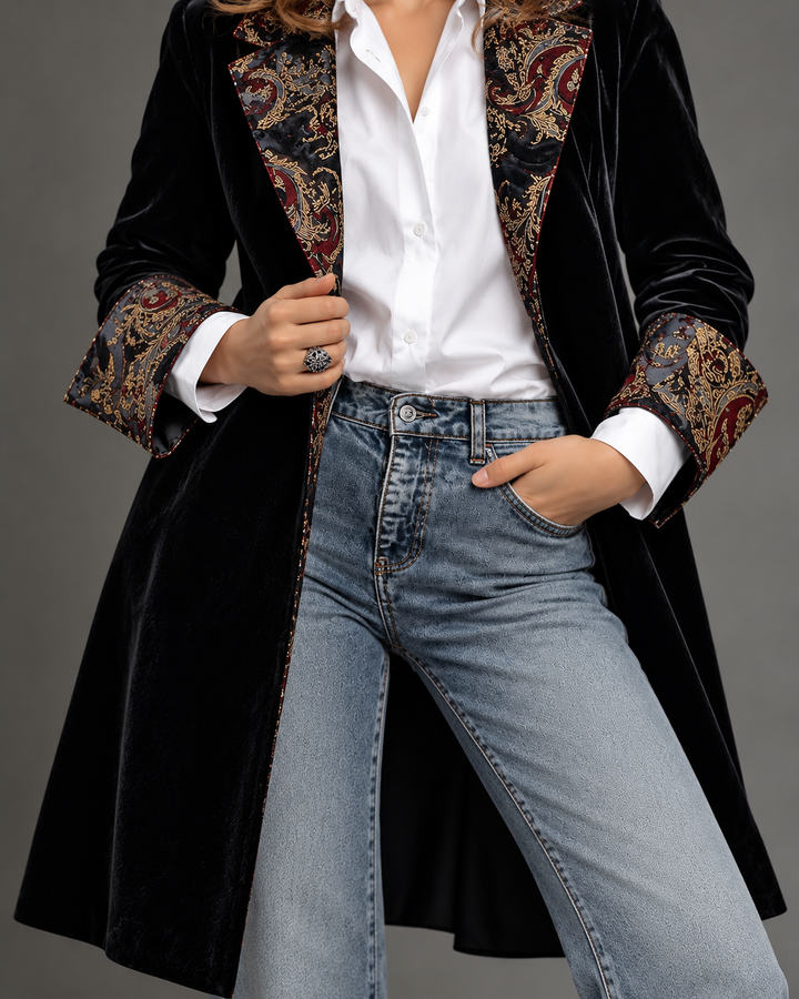 Ada™ | Elegant Blazer with Baroque Print