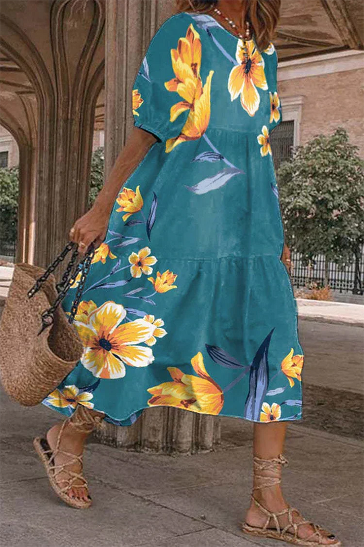 Dress with a flared skirt ideal for a feminine and romantic look