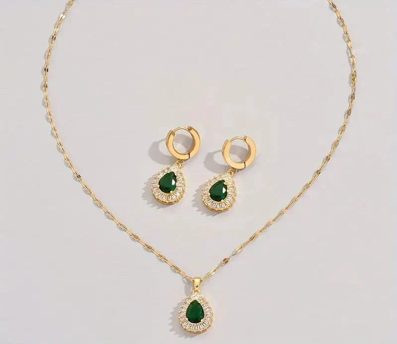 Elegant Gold Necklace with Subtle Pendants