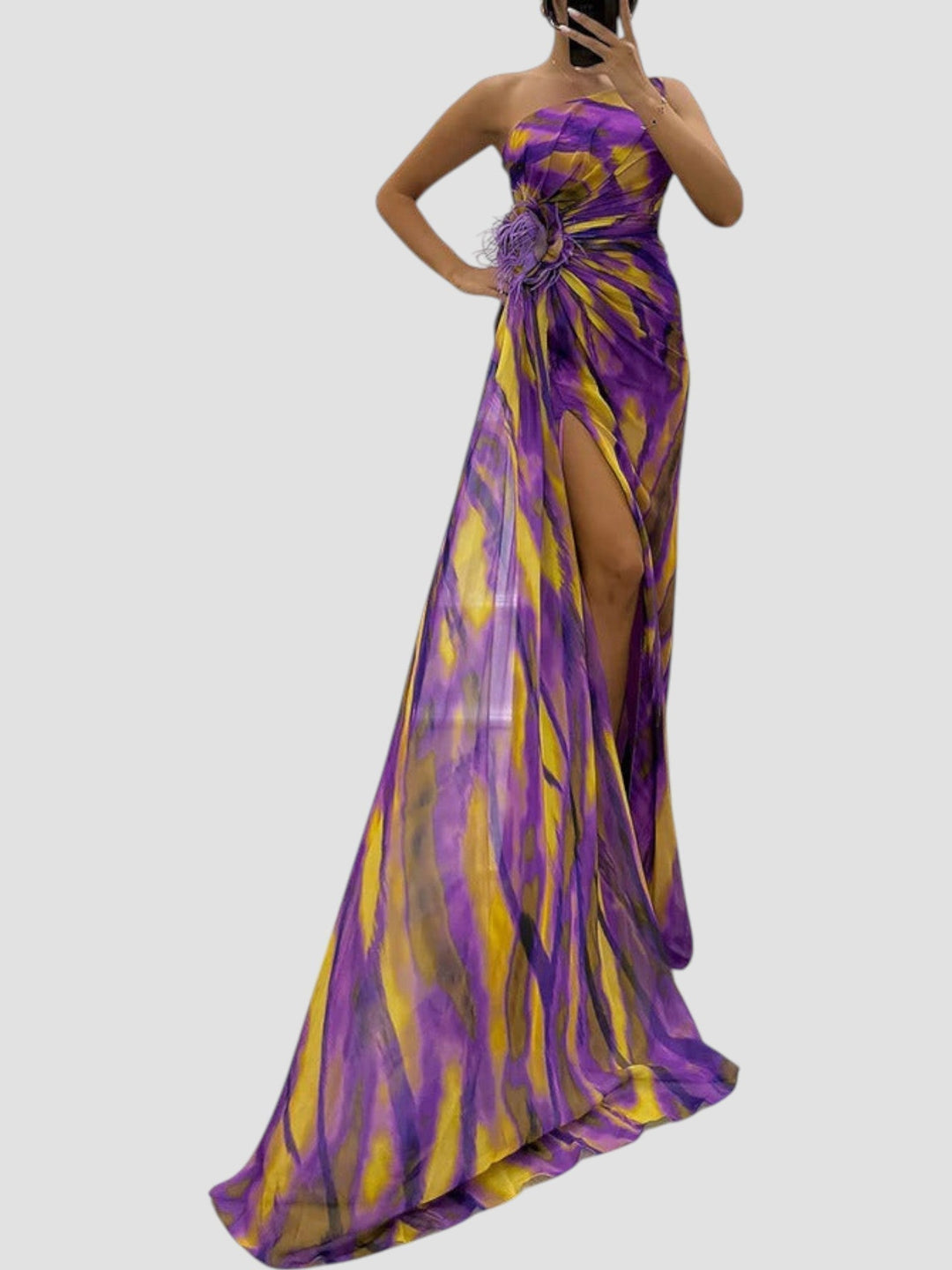Nicole Elegant Dress - Elena Harper