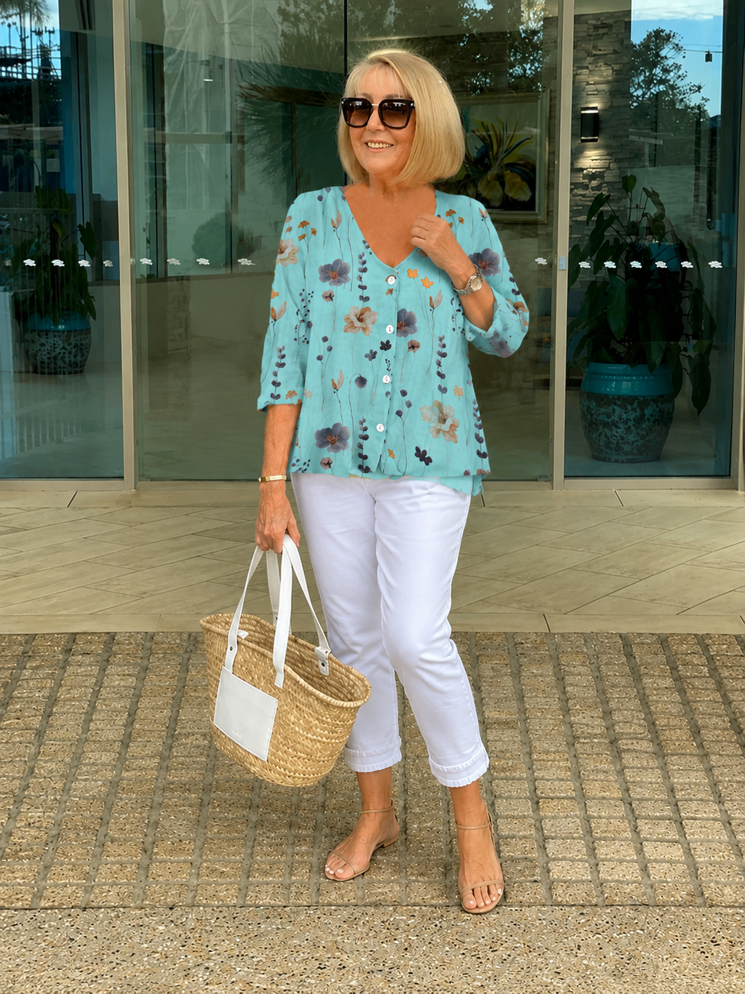 Elanna™ | Belly-Covering Floral Blouse