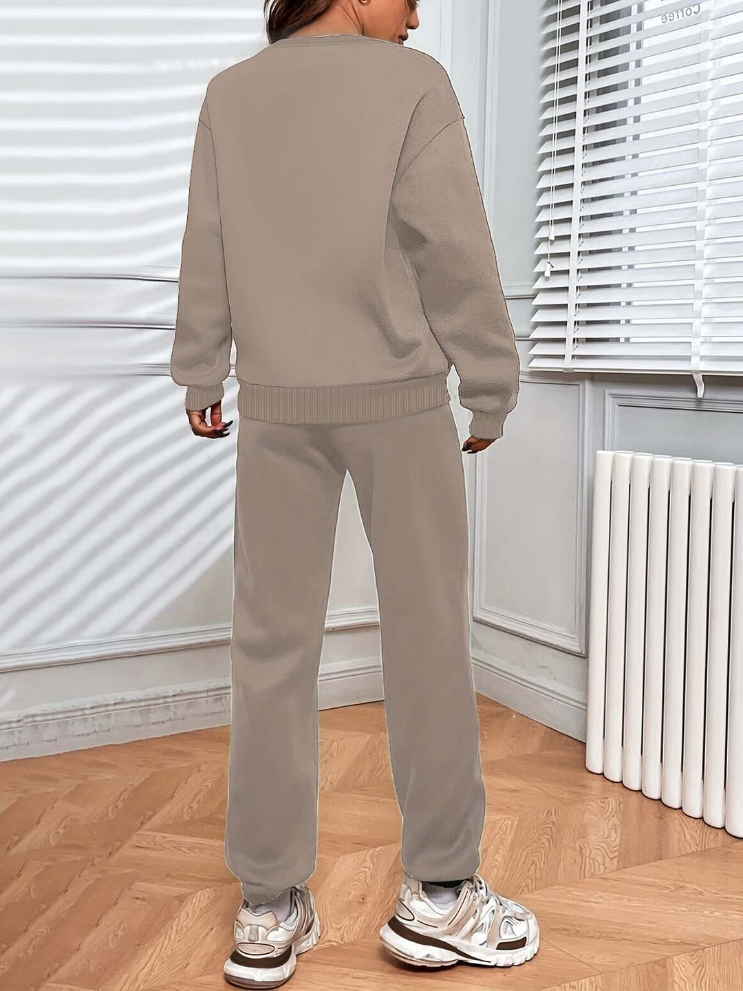 Women's Oversized Sweater and Joggers Tracksuit