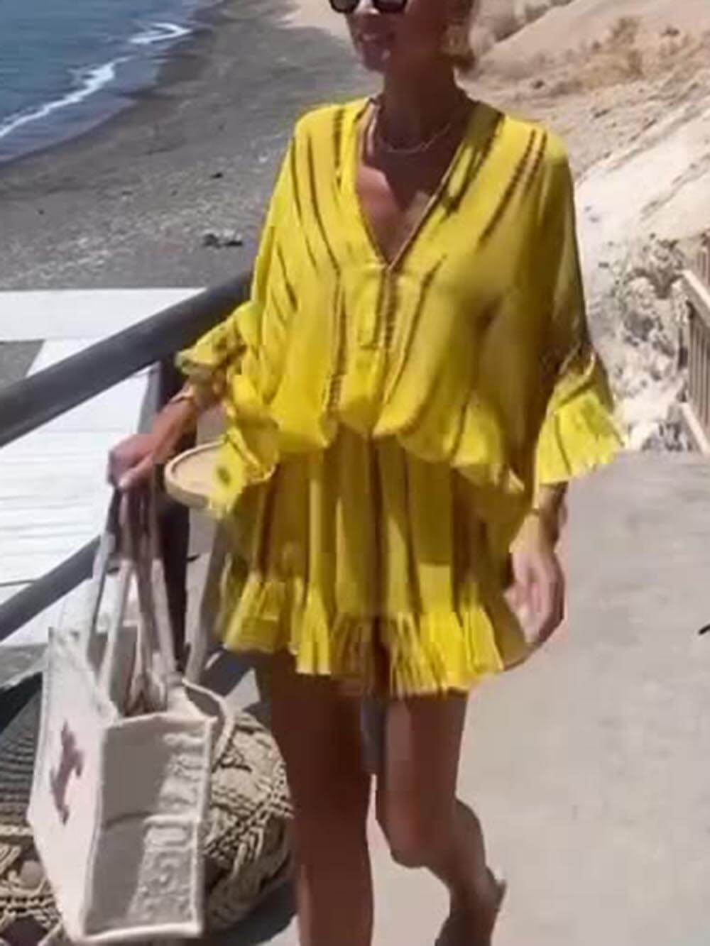 Lara - Soft V-Neck Casual Mini Dress
