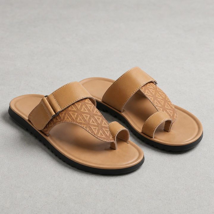 Bolzano Leather Toe-Loop Sandals