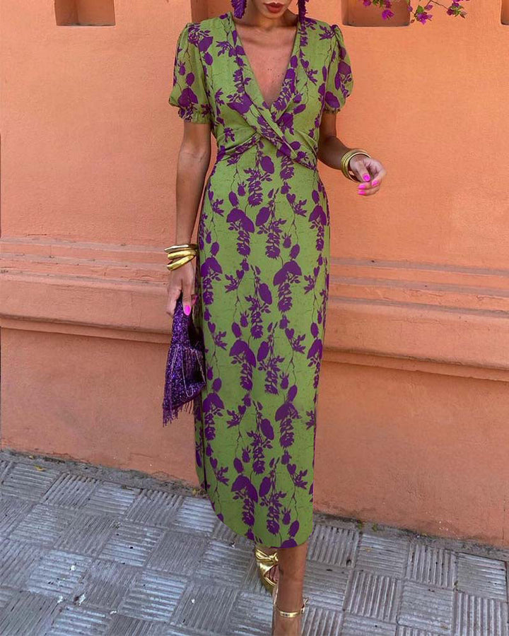 Della Women's Pleated Floral Print Boho Dress - Elena Harper
