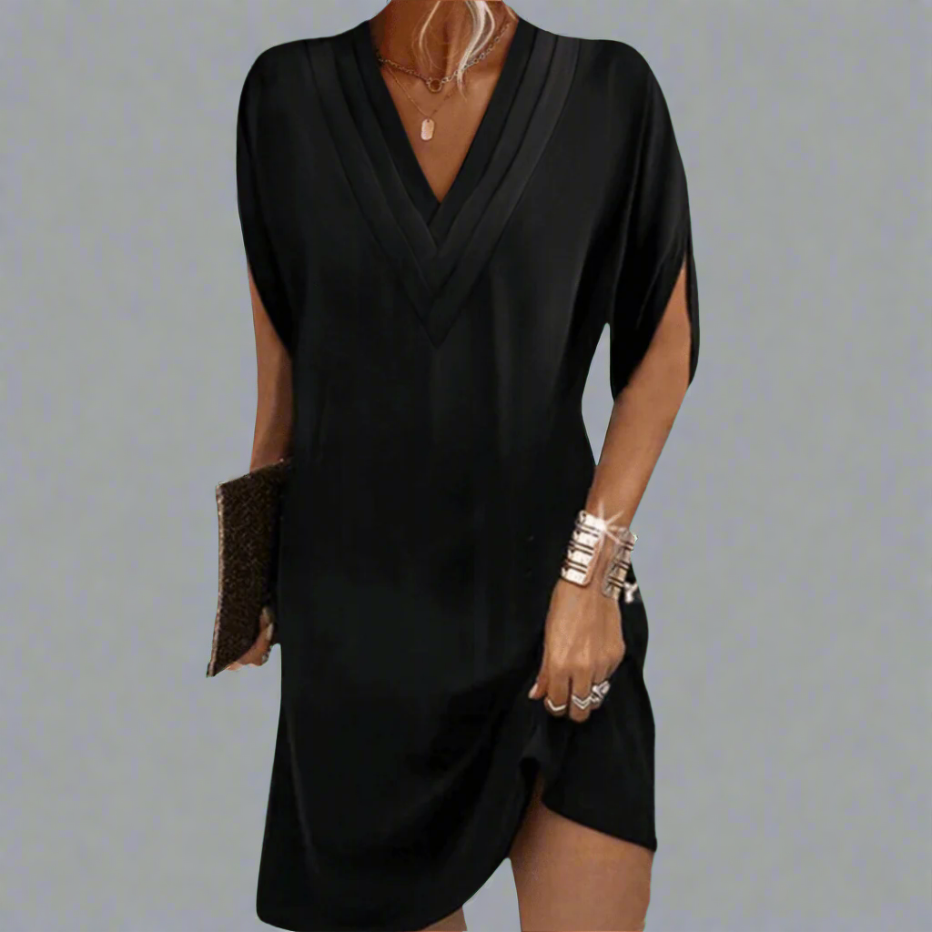 Gundrada Chic Maxi Dress - Elena Harper