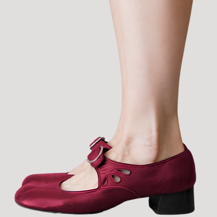 Chic Retro Ballerina with Buckle