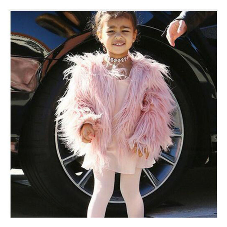 Ladies Luxurious Faux Fur Jacket with Elegant Voluminous Collar
