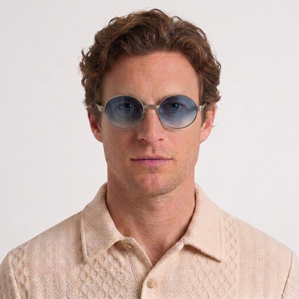 Vintage Round Sunglasses with Wood Details for Men