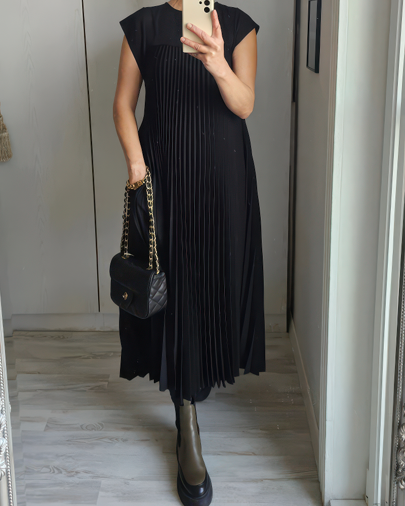 Elise Timeless and Comfortable Dress