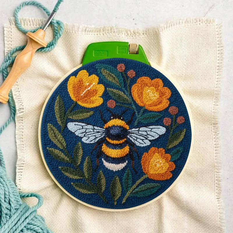 Blossom & Bumble Bumblebee Punch Needle Kit - Elena Harper