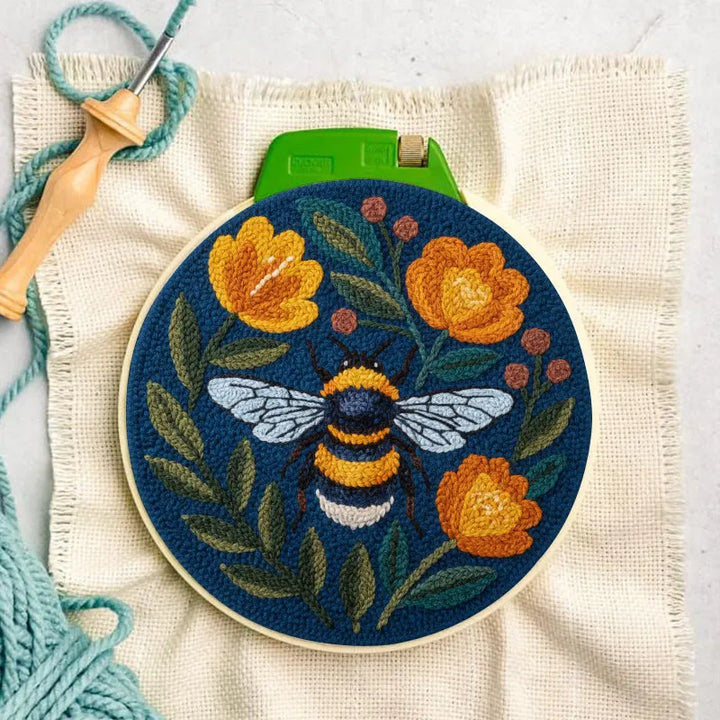 Blossom & Bumble Bumblebee Punch Needle Kit - Elena Harper