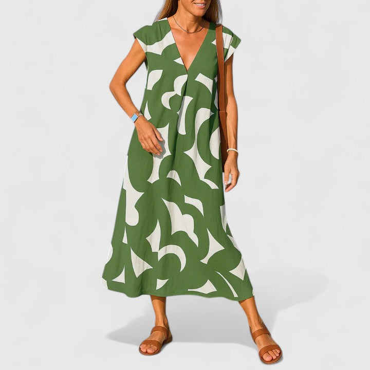 Lysandra Sophisticated Maxi Dress - Elena Harper