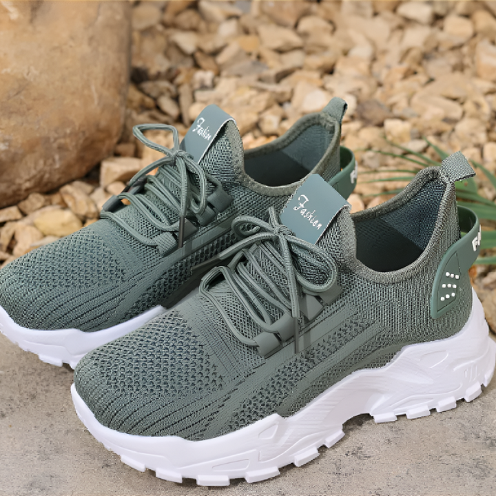 Bella™ | Comfortable Sneaker with Supportive Footbed