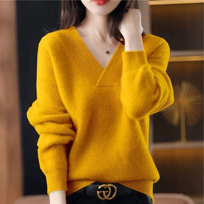 Women's Relaxed Fit V-Neck Knit Sweater - Svala