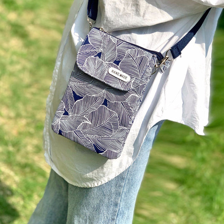 Vintage Leaf Pattern Bag