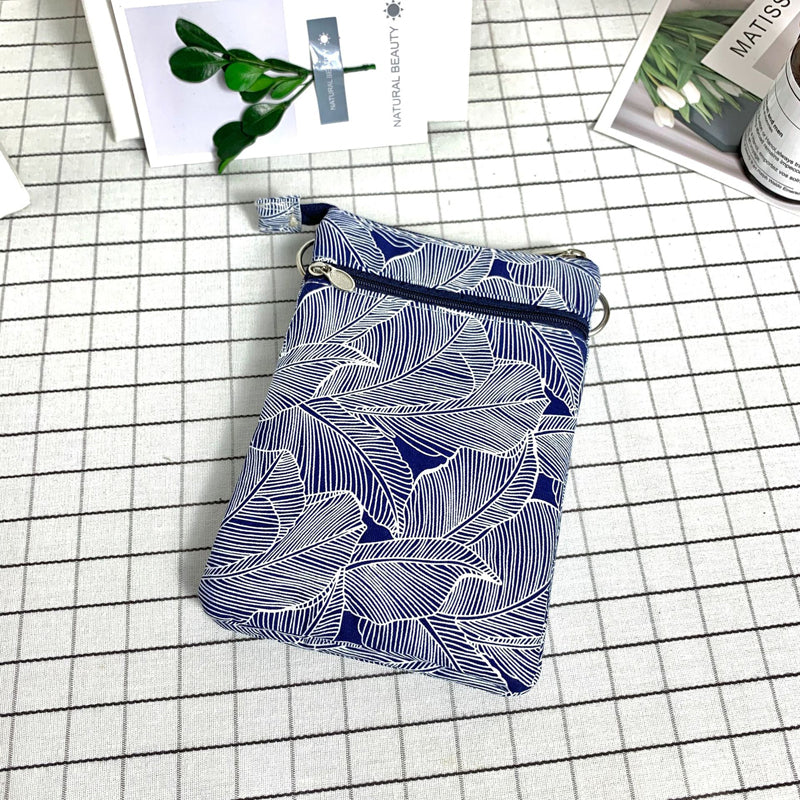 Vintage Leaf Pattern Bag