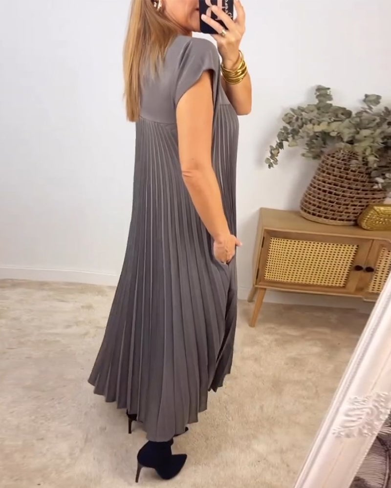 Women's Elegant Pleated Dress | Timeless Comfort