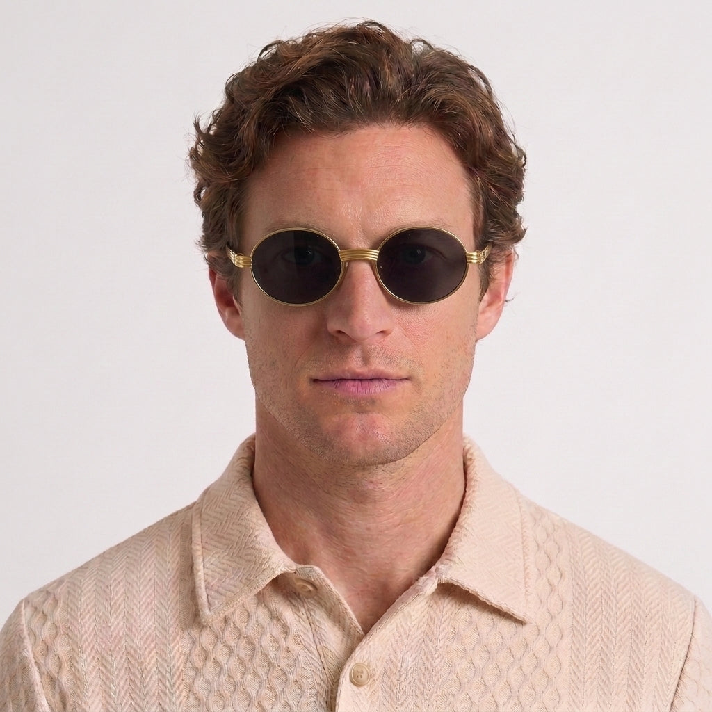 Vintage Round Sunglasses with Wood Details for Men
