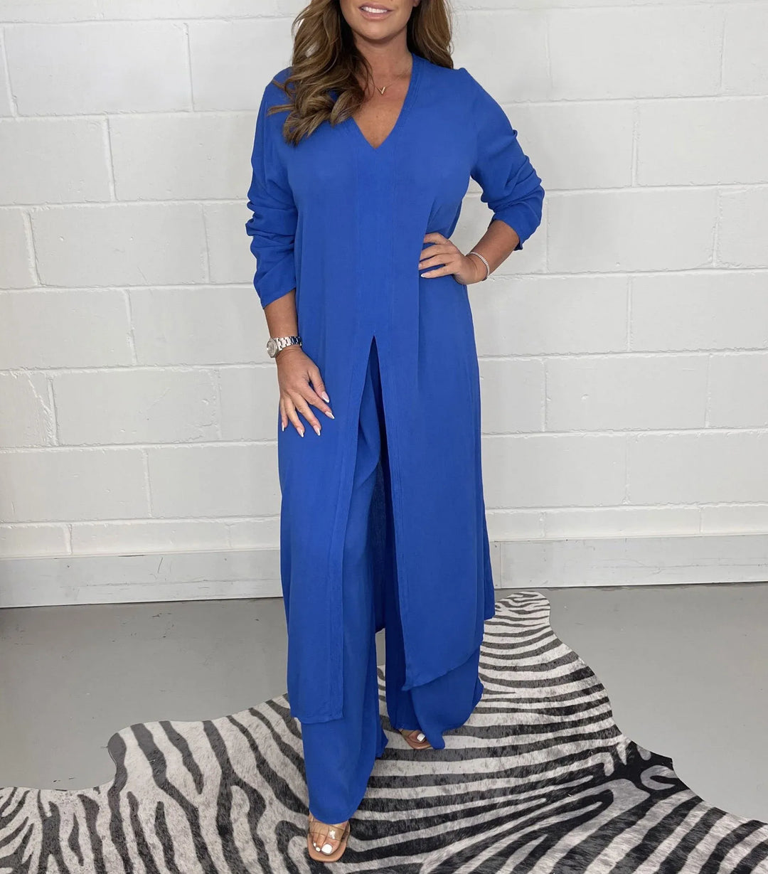 2-Piece Thick Linen Women's Set Regular Fit Belle Couture FP 01 Essential Elegance, view 4 - Elena Harper