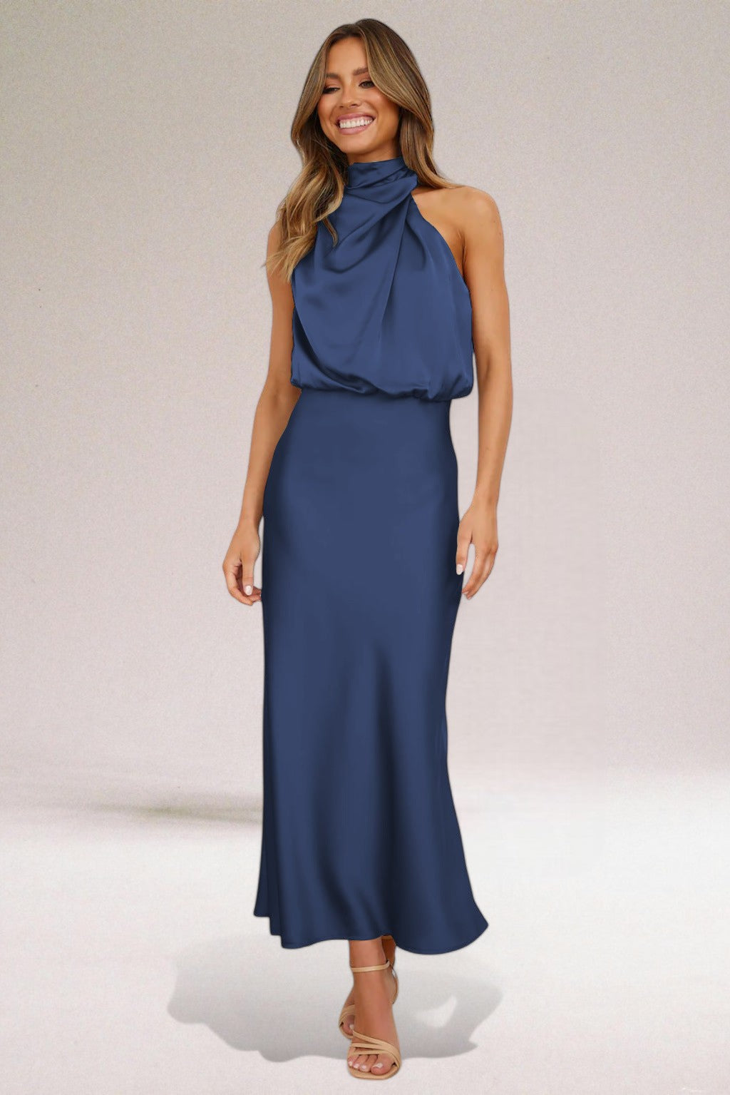 Élodie Glamorous satin dress with halter neck. - Elena Harper