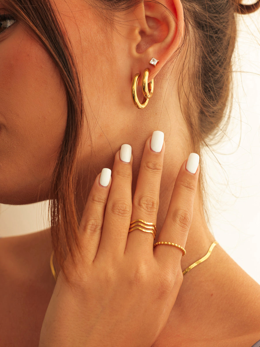 Medium Diamond Hoops of 24 mm, view 2 - Elena Harper