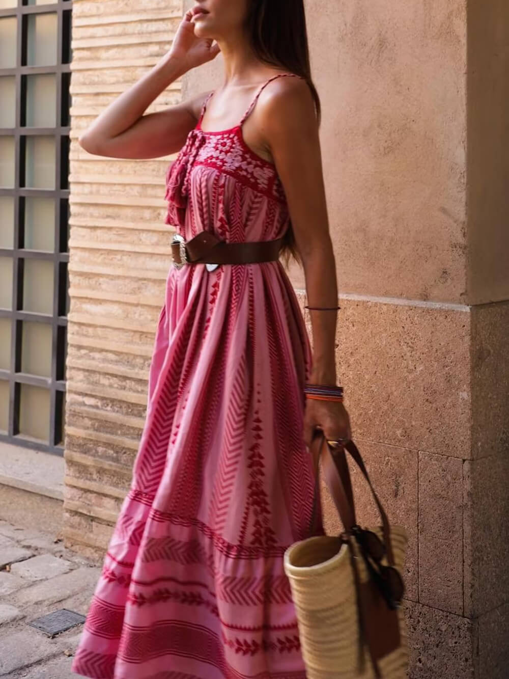 Zaelia - Comfortable and Flowing Dress