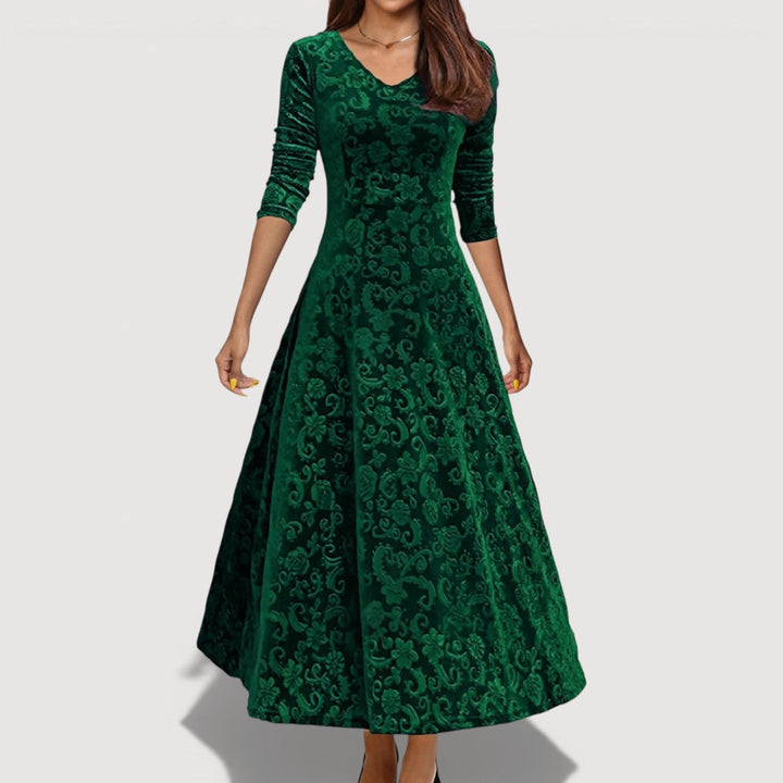 Jillian Elegant Velvet Dress - Elena Harper