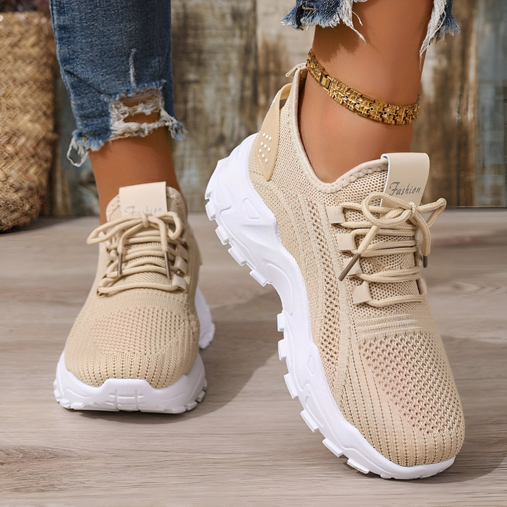Bella™ | Comfortable Sneaker with Supportive Footbed