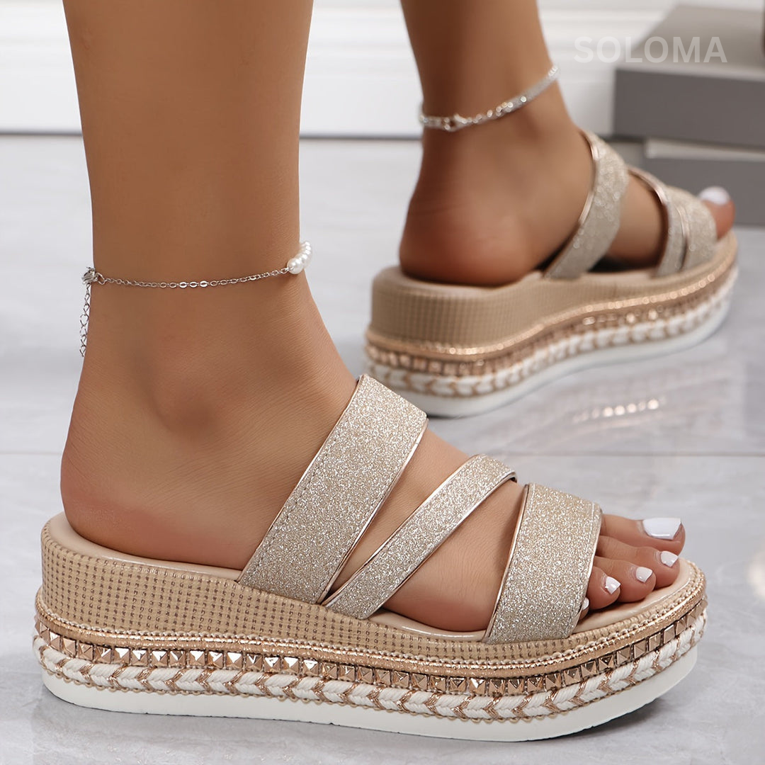 Eva Comfortable sandals with premium material quality - Elena Harper
