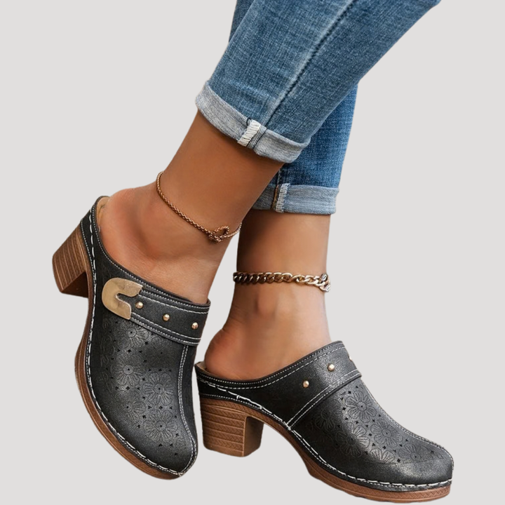 Women's Heeled Clogs