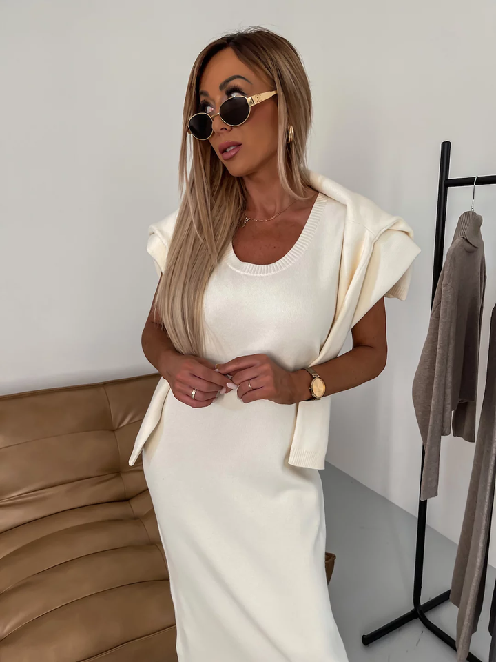 Nicole Knitted Set for Autumn/Winter for Women - Elena Harper