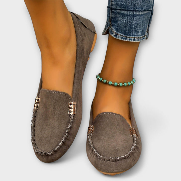 ANGELA – CLASSIC COMFORT LOAFERS