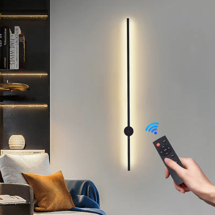 FlexiLight Wall Light with Modern Design - Elena Harper