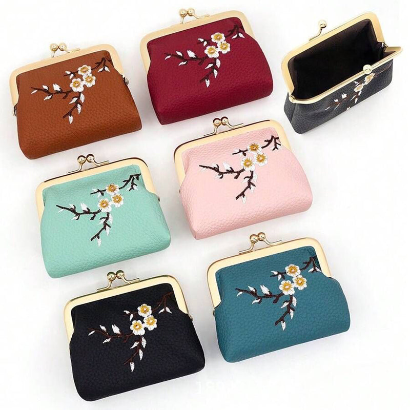 Vintage Floral Embroidered Wallet