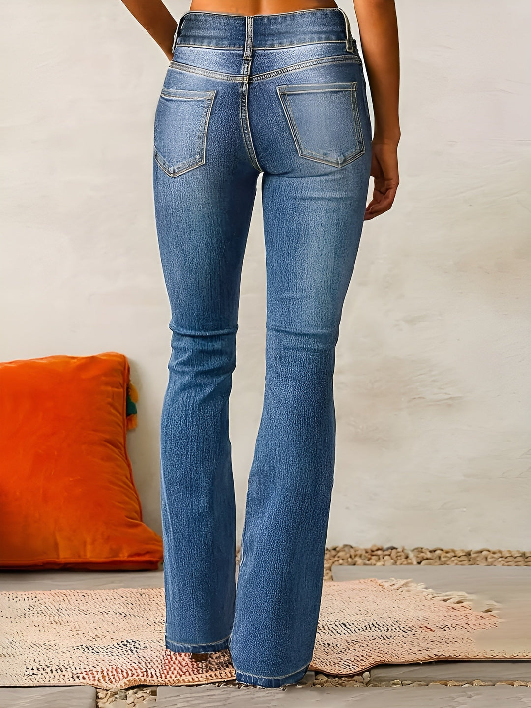 Alana - Comfortable Flared Jeans