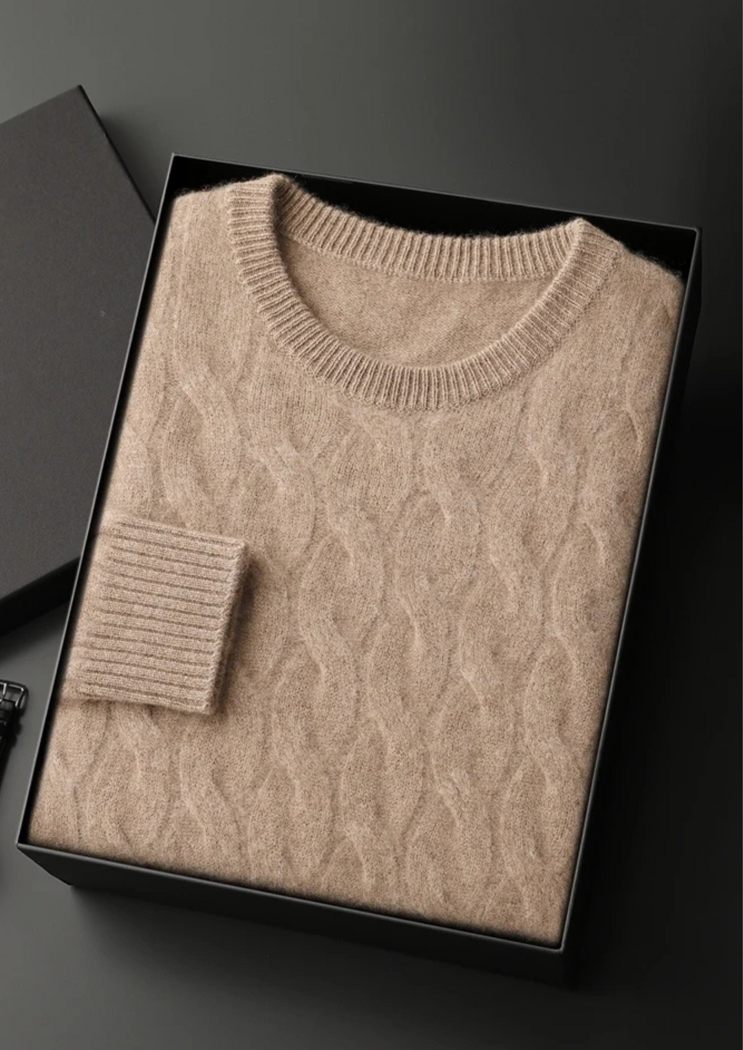 NOBA WOOL CABLE CREWNECK