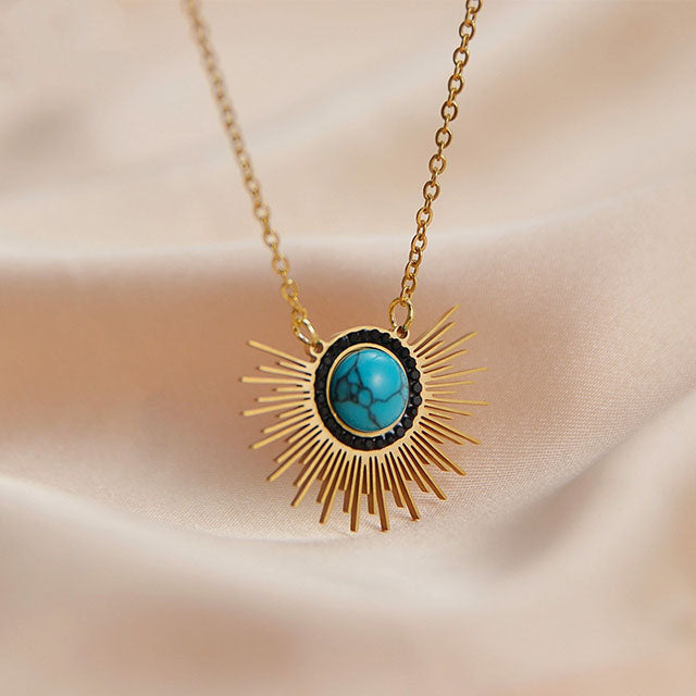 Vintage Pendant Necklace