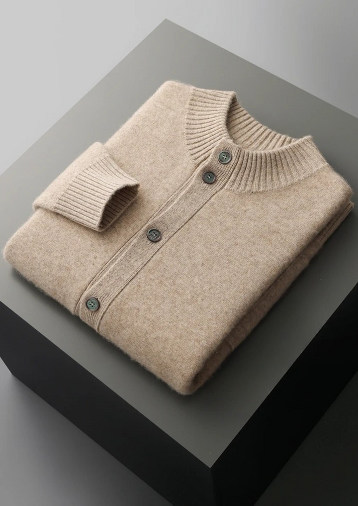 100% CASHMERE BUTTON CARDIGAN.