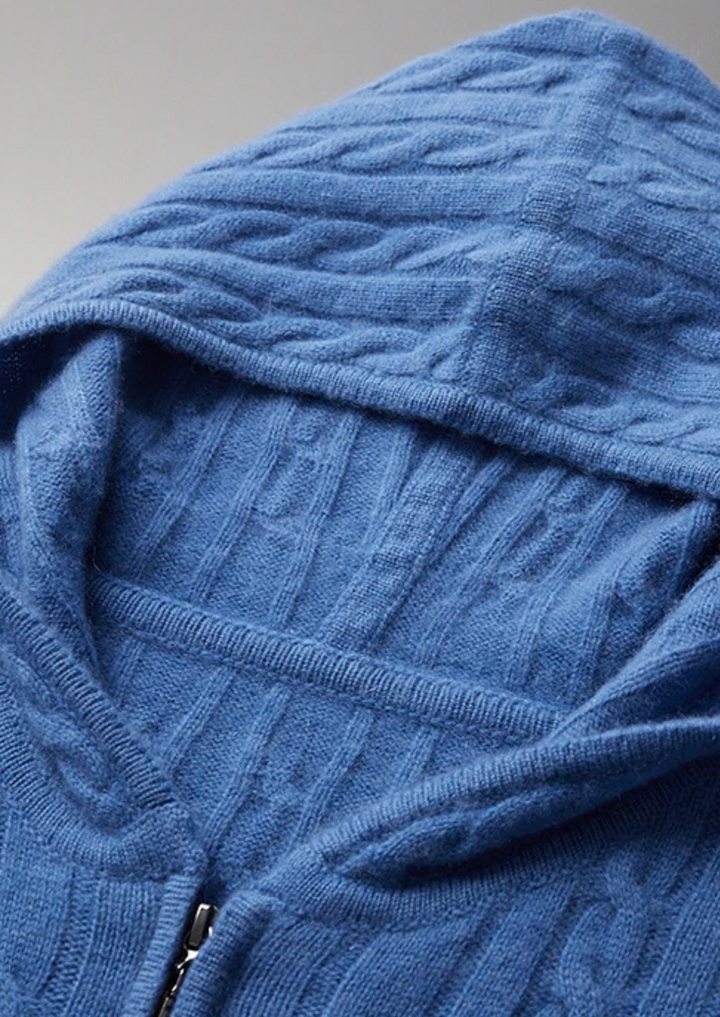 100% CASHMERE CABLE KNIT ZIPPER HOODIE.