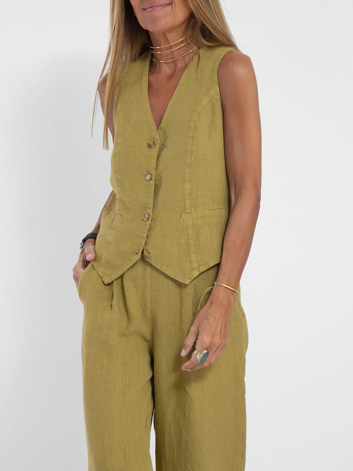 Aira Buttoned Vest & Wide-Leg Trousers Set - Elena Harper