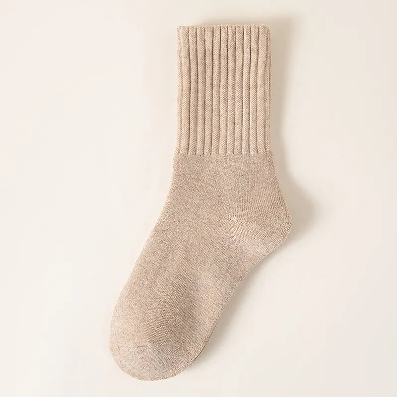 Warm Wool Socks – The Ultimate Cozy Match