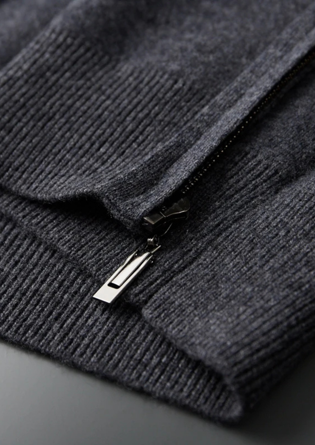 100% Cashmere Leisure Tracksuit V2, view 7 - Elena Harper